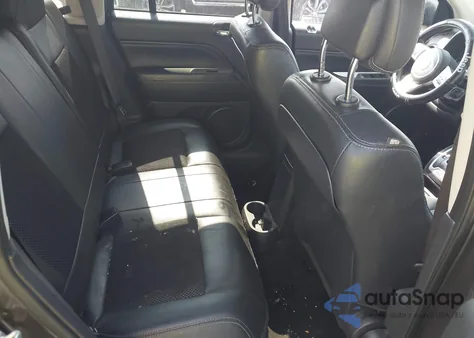 2017 Jeep Compass Latitude Fwd z USA, uszkodzony, nr VIN 1C4NJCEA5HD151605